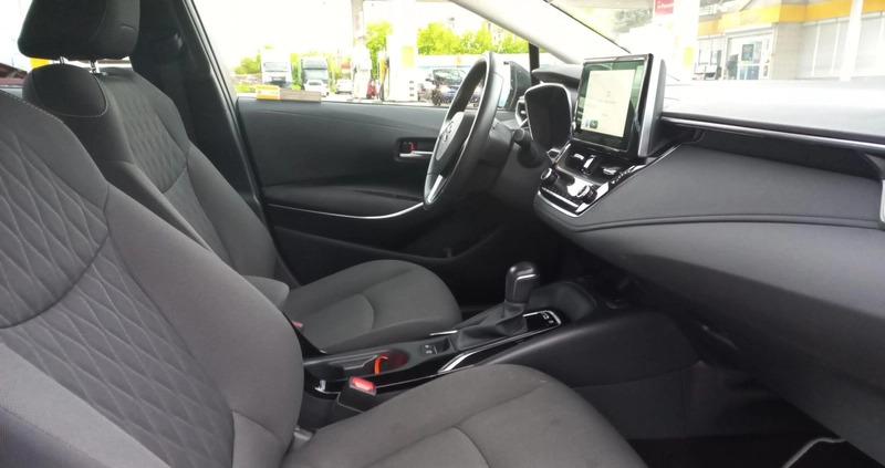 Toyota Corolla cena 99900 przebieg: 37593, rok produkcji 2022 z Kozienice małe 172